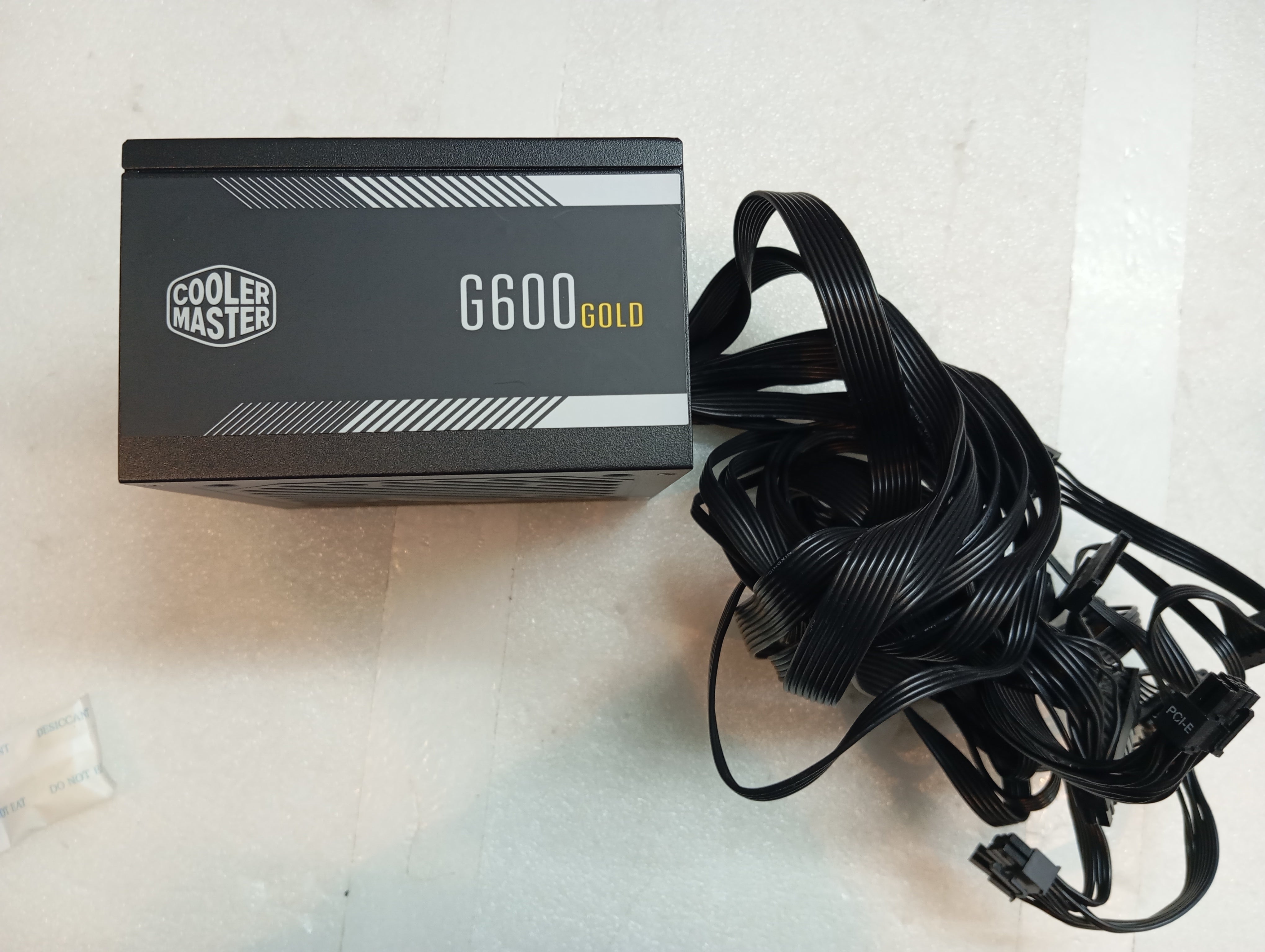 Refurbished Cooler Master Gold Series G600 600 watt Refurbished Cooler Master Gold Series G600 600 watt